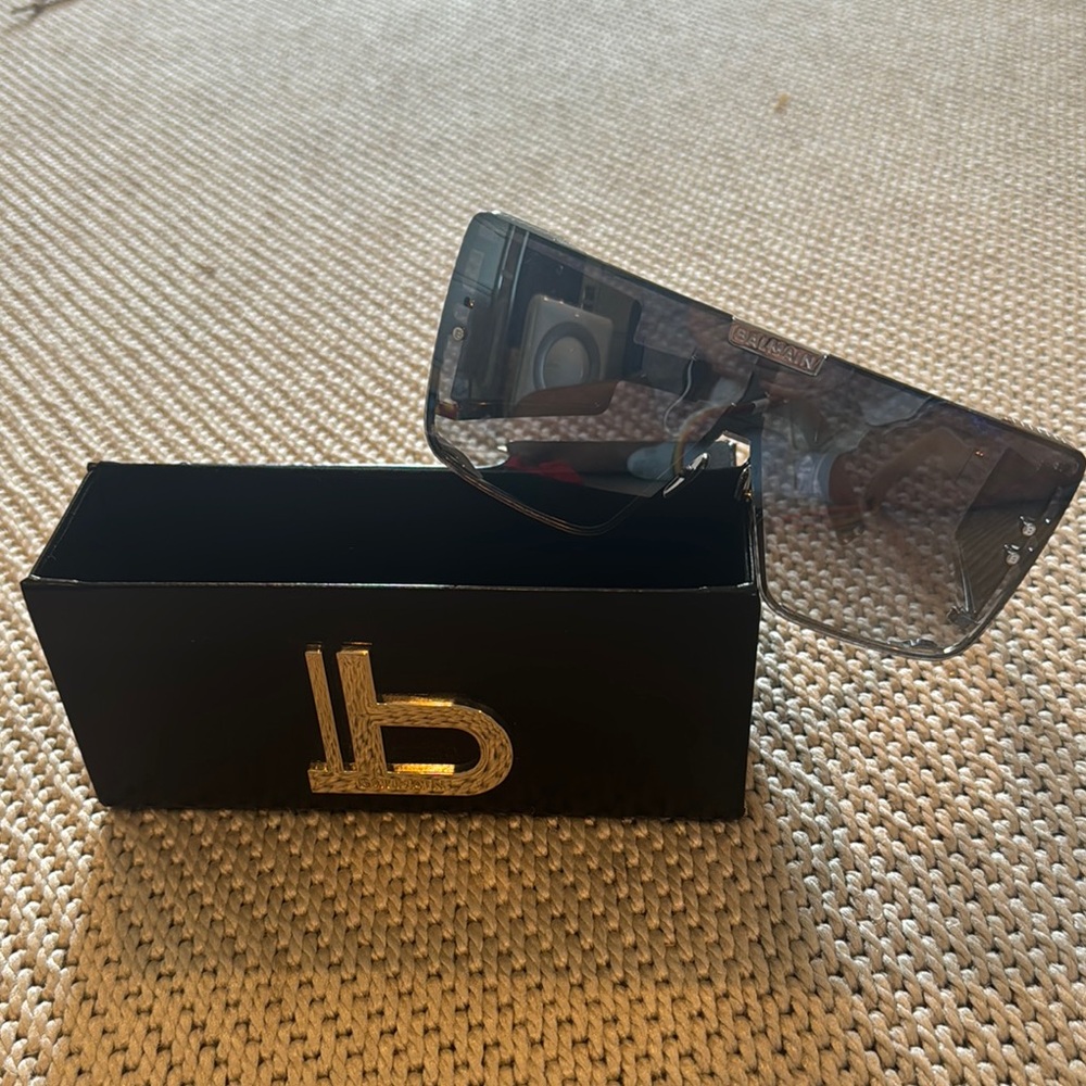 Balmain Special Edition x Akoni Large Aviators
